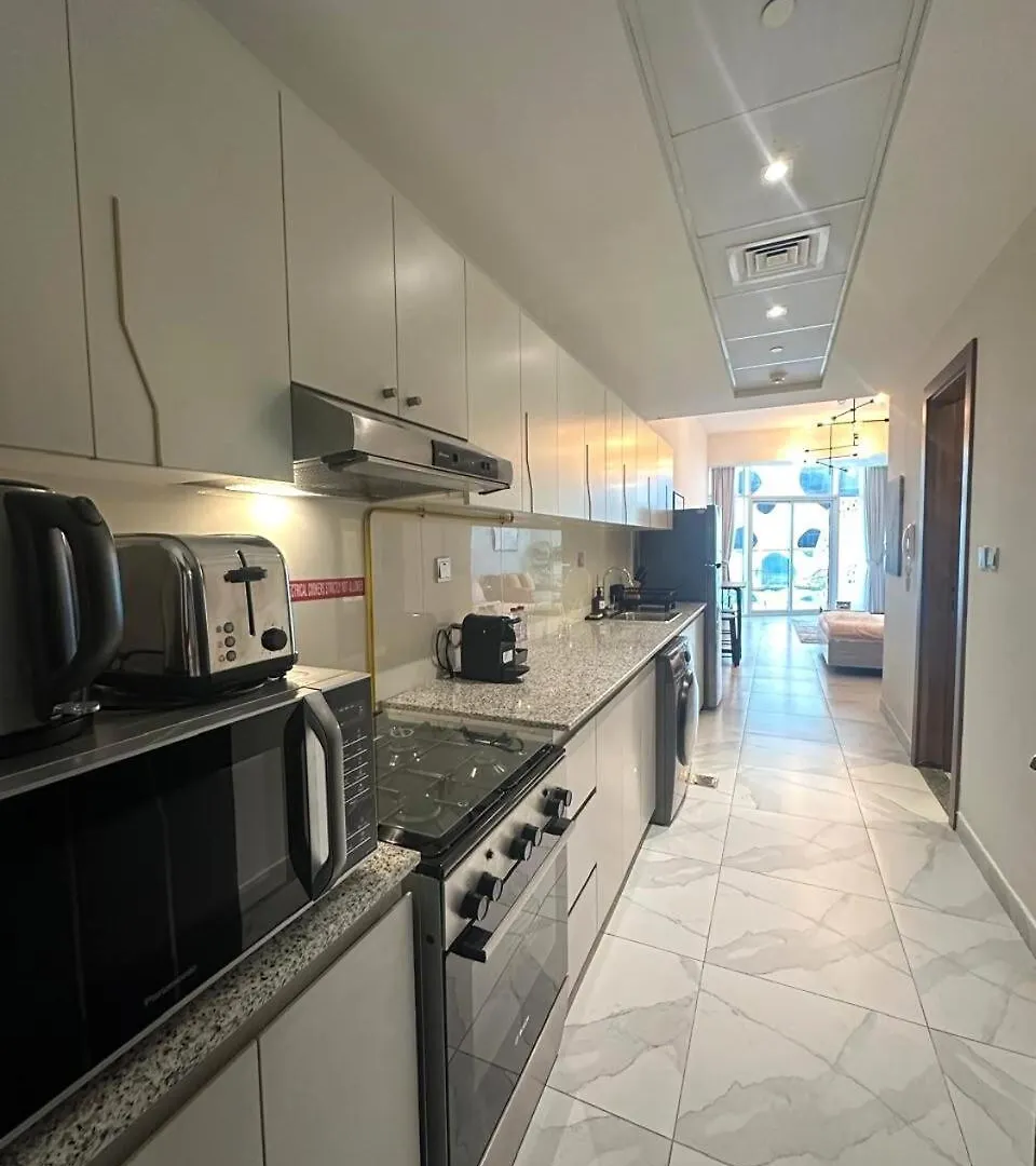 Urban Retreat Cozy Business Bay Studio Canal Burj View Dubai 0*,  United Arab Emirates